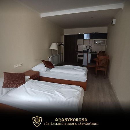 Aranykorona Apartmanhaz Miskolc Exterior foto