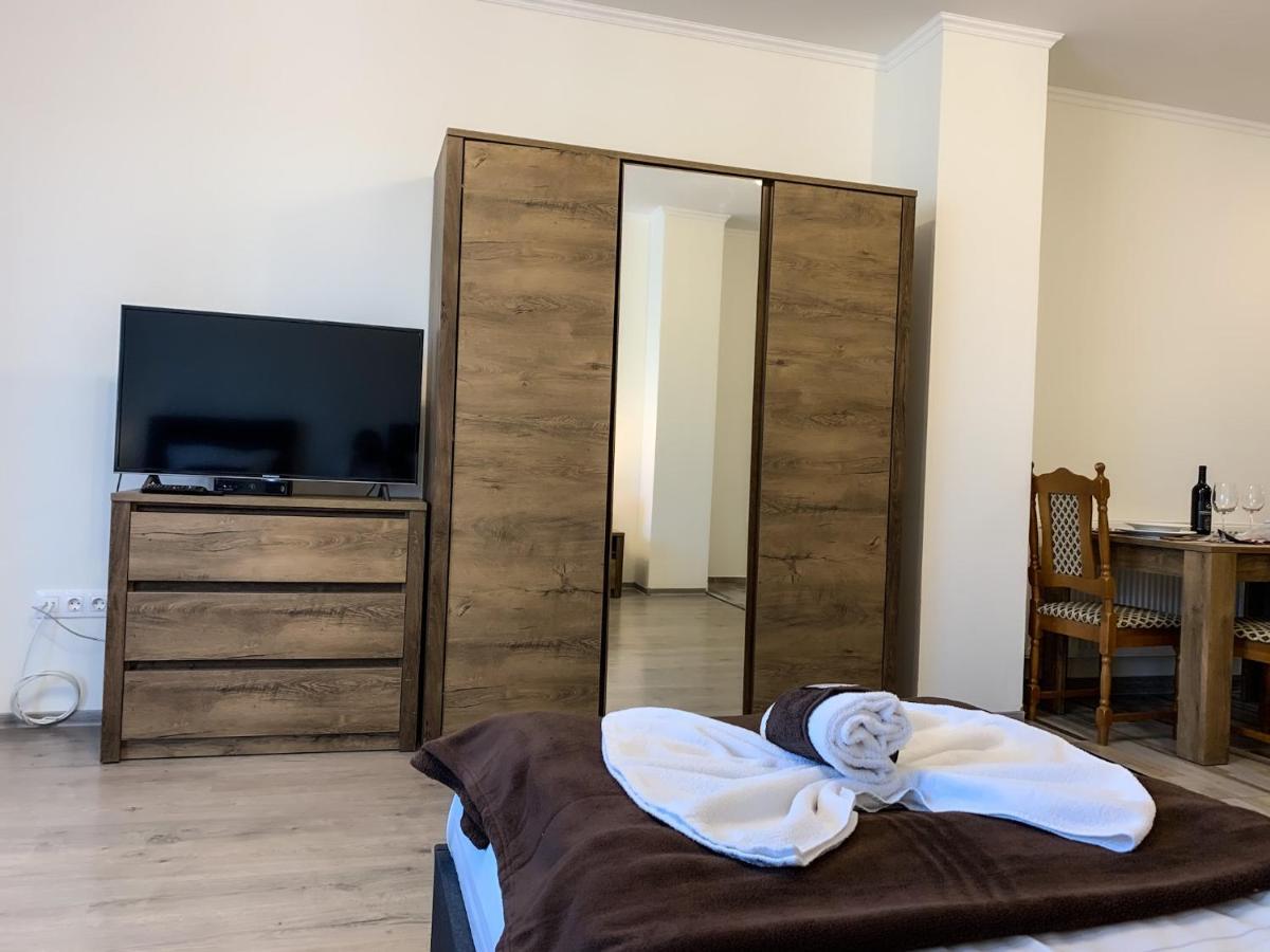 Aranykorona Apartmanhaz Miskolc Exterior foto
