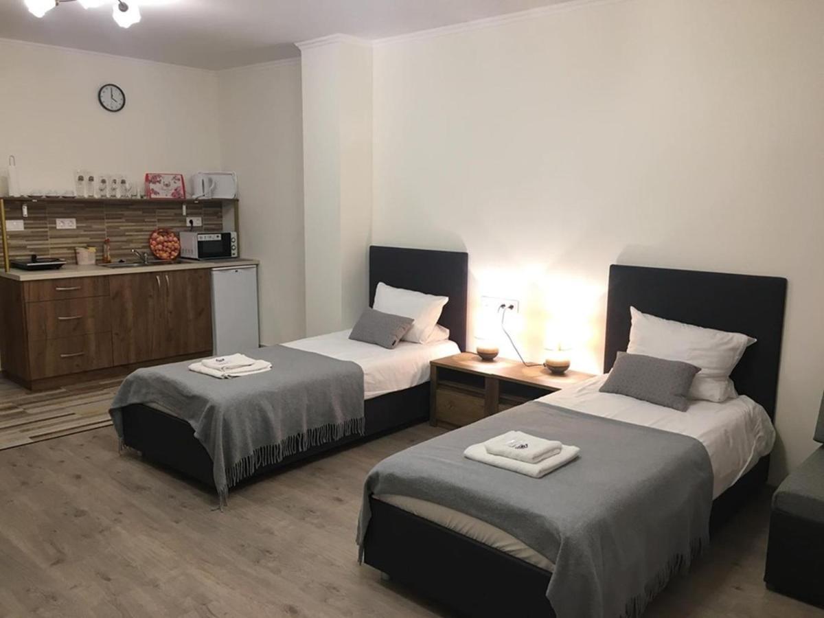 Aranykorona Apartmanhaz Miskolc Exterior foto